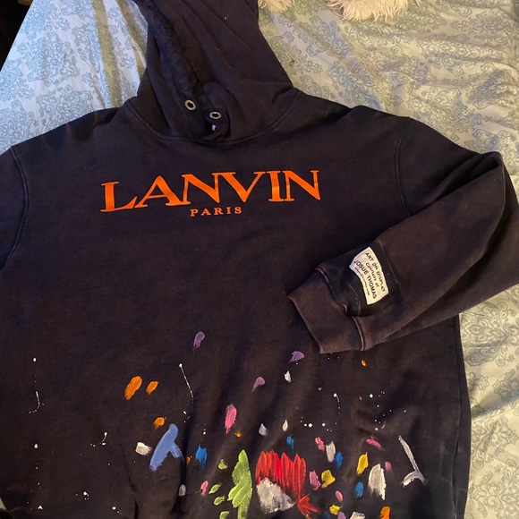 Lanvin Paris art on display - Picture 8 of 8